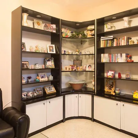 Airconditioned Central Two Bedroomed * Marsalforn